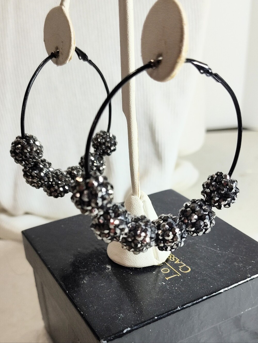 Sparkling Bead Hoop Earrings in Gunmetal